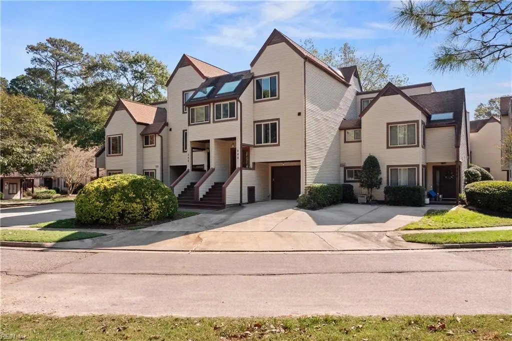944 Virginia Avenue #944, Virginia Beach, VA 23451 - #1