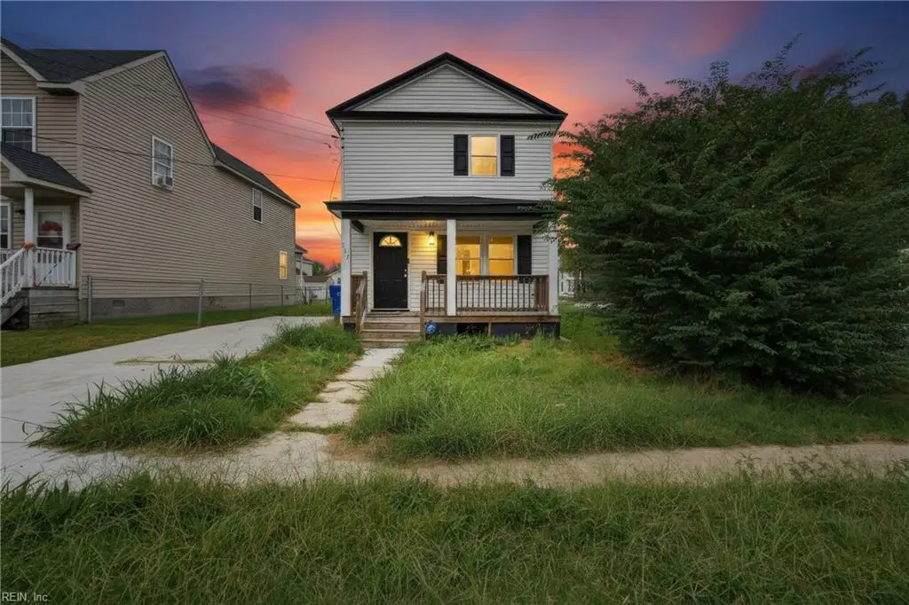 215 Oak Street, Suffolk, VA 23434 - #1