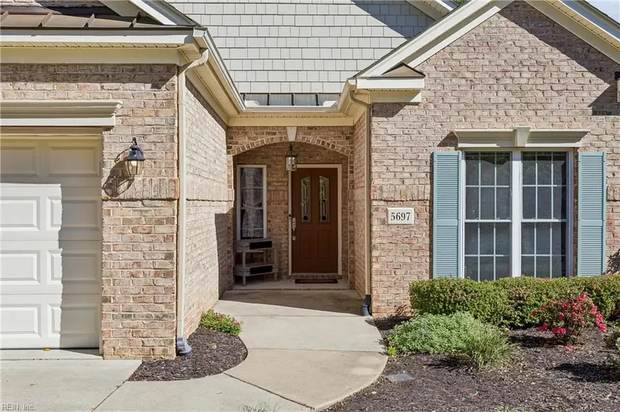 5697 Villa Green Drive, Providence Forge, VA 23140 - #2