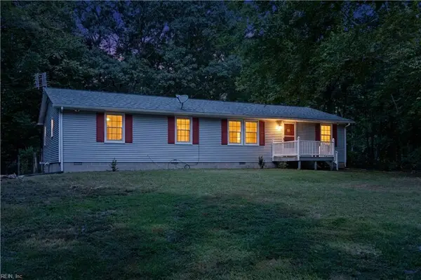 8960 Norseman Lane, Gloucester, VA 23061