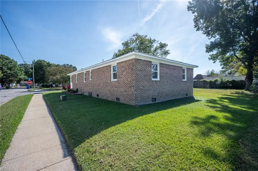 3328 Sandy Street, Norfolk, VA 23518 - #2