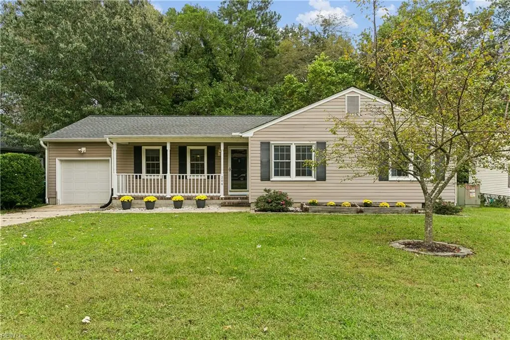 204 Wells Road, Newport News, VA 23602 - #1