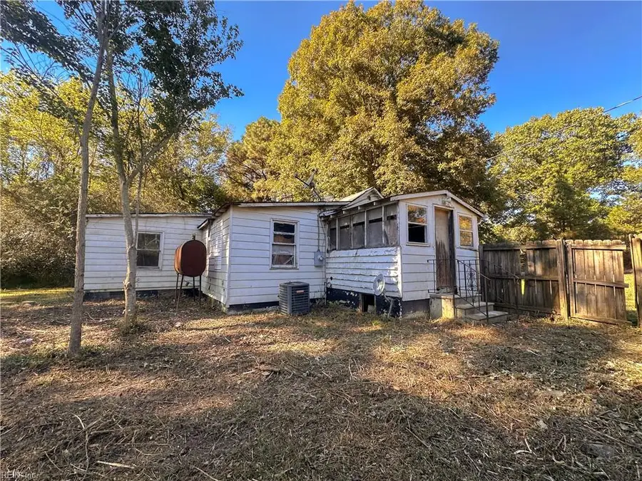 6733 Church Lane, Charles City, VA 23030 - #2