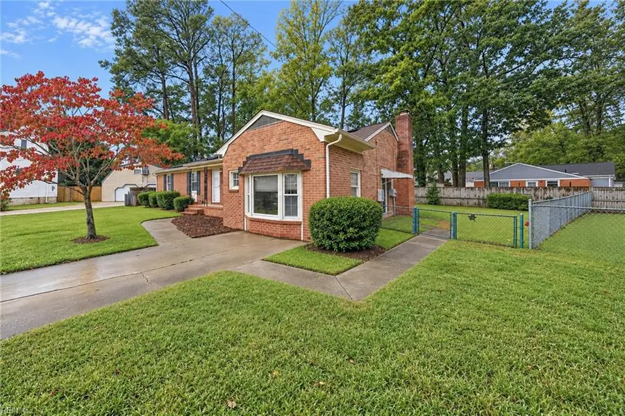918 Arnett Drive, Newport News, VA 23608 - #3
