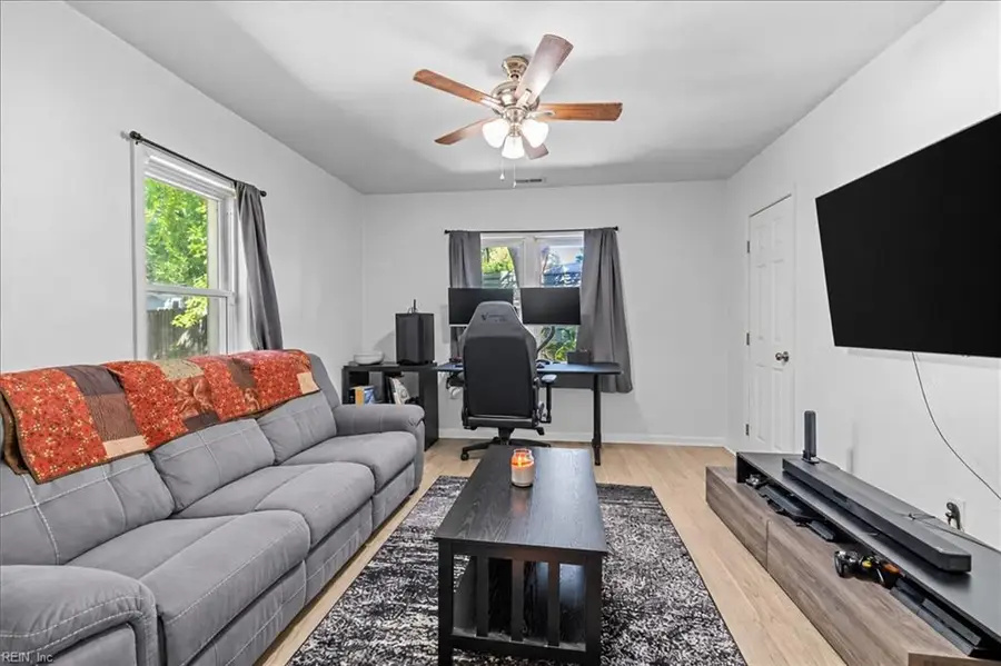 21 Pollux Circle E, Portsmouth, VA 23701 - #2