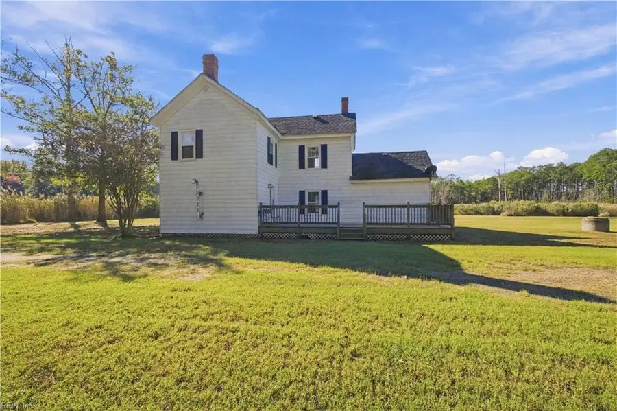 196 Sandy Road, Diggs, VA 23045 - #3