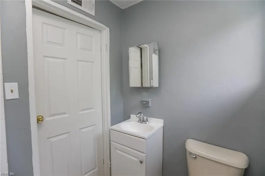 2224 Marshall Avenue, Norfolk, VA 23504 - #3