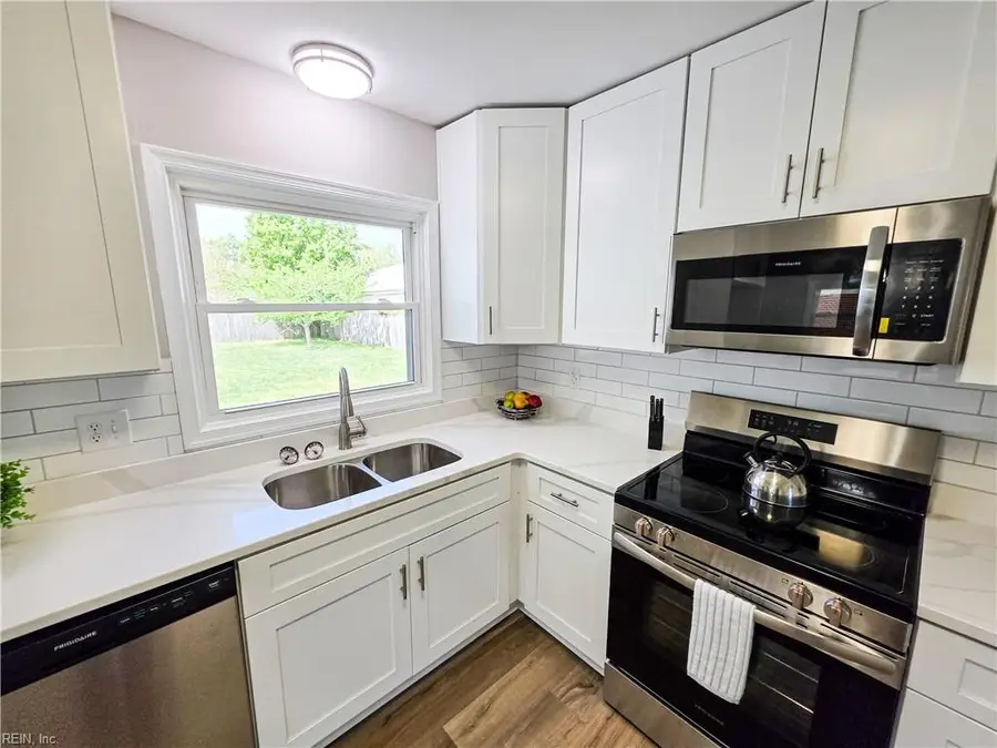 303 Dover Road, Hampton, VA 23666 - #3