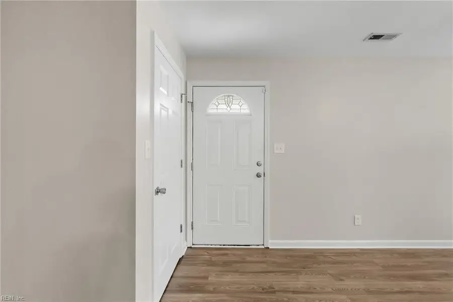2420 Kennon Avenue, Norfolk, VA 23513 - #3