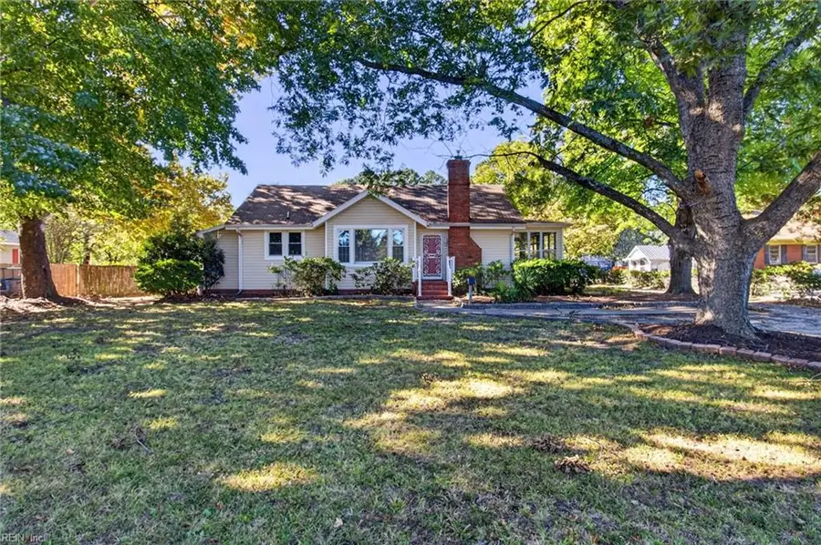 1607 N Armistead Avenue, Hampton, VA 23666 - #3