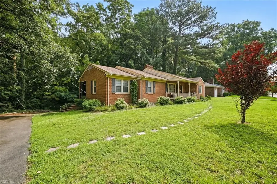 916 Maryland Avenue, Suffolk, VA 23434 - #2