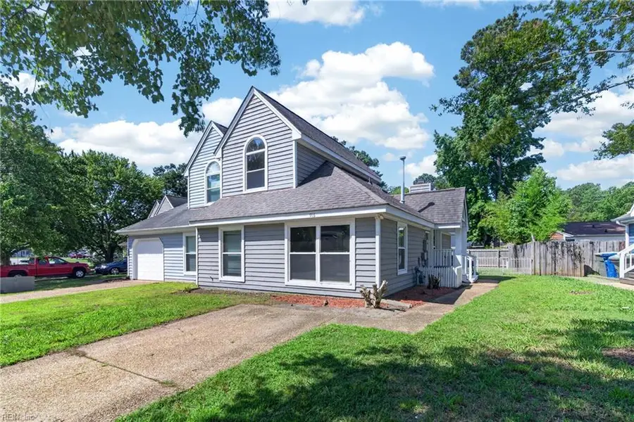 916 Woodcreek Drive, Newport News, VA 23608 - #2