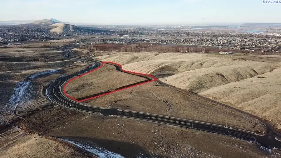 7641 W Bob Olson Pkwy, Kennewick, WA 99336 - #3