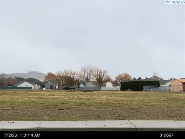 2606 Williams Pl, Kennewick, WA 99336 - #2
