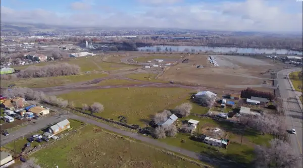 1410 E Alder St, Yakima, WA 98901