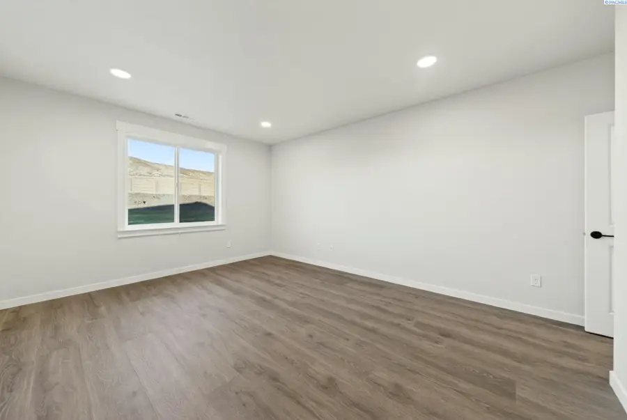 3662 Highview St., Richland, WA 99352 - #3