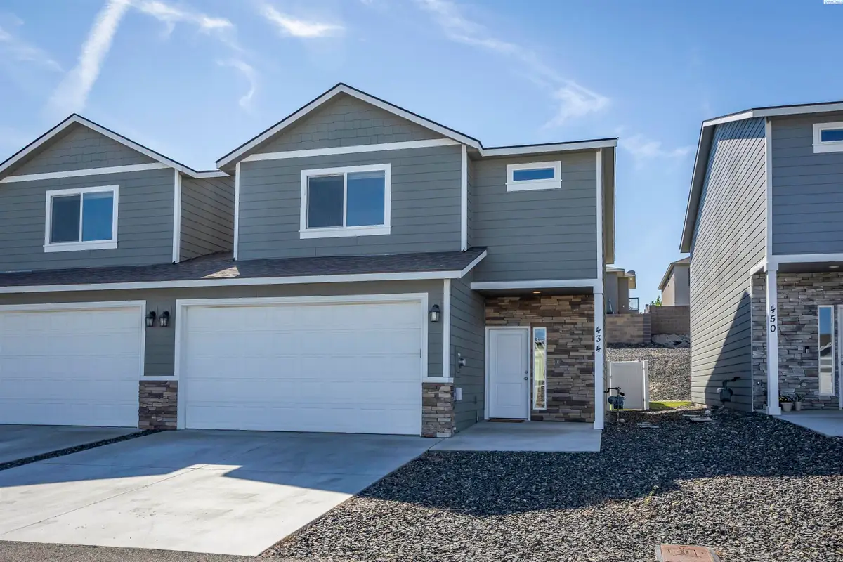 434 Bedrock Loop, West Richland, WA 99353 - Image #1