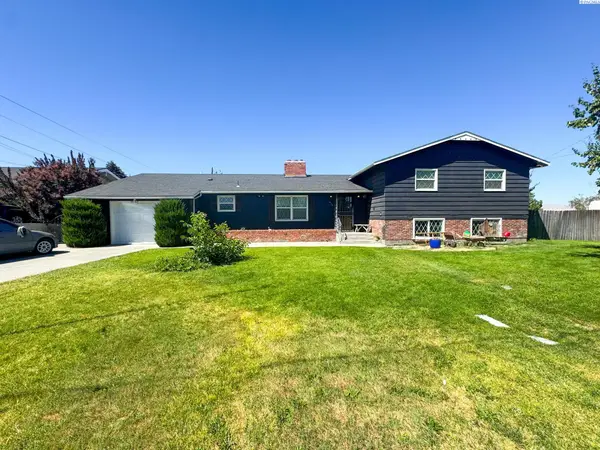 416 W Grandview Ave., Sunnyside, WA 98944