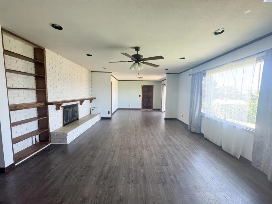 416 W Grandview Ave., Sunnyside, WA 98944 - Image #3