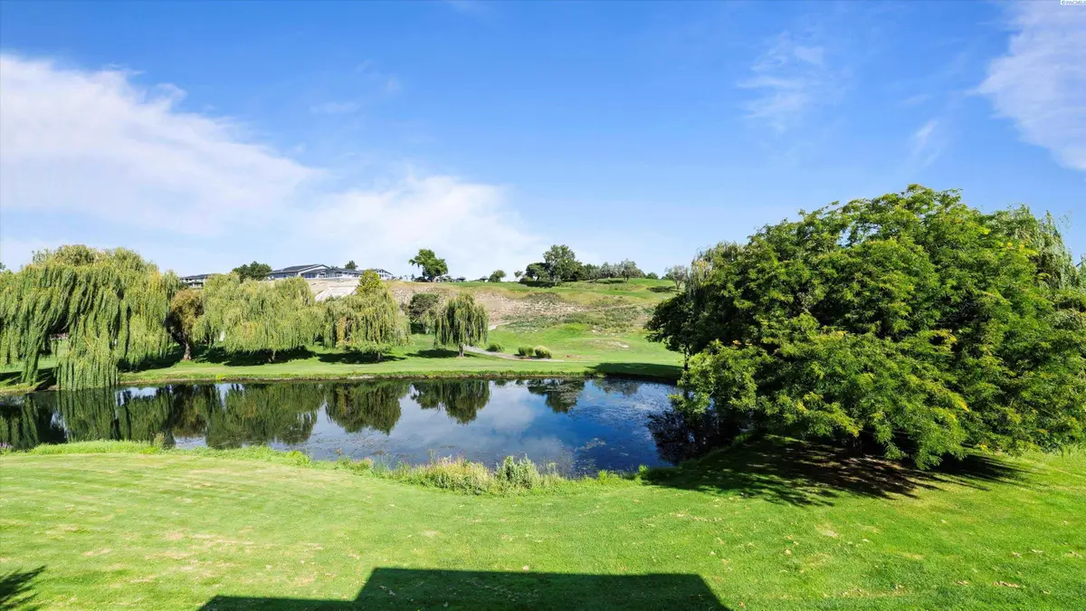 3504 W 34th Ave, Kennewick, WA 99337 - #1