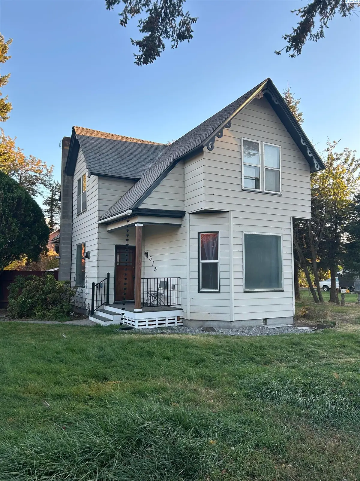 515 N 3rd Street, Dayton, WA 99328 - Image #1