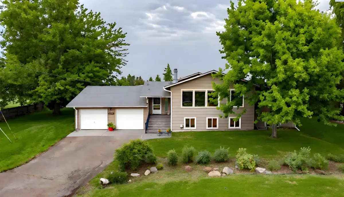 371 Hill Rd, Walla Walla, WA 99362 - Image #1