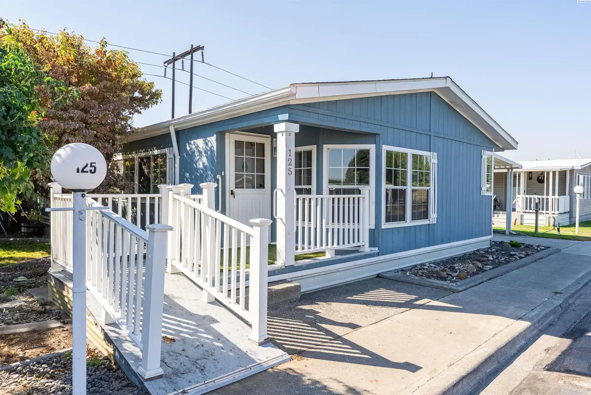 7901 W Clearwater #125 #125, Kennewick, WA 99336 - Image #1