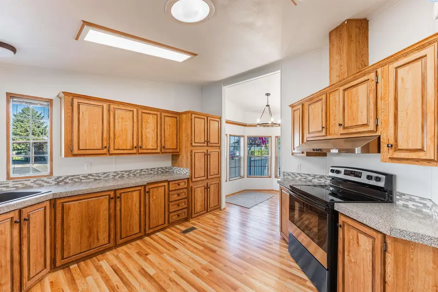 7901 W Clearwater #125 #125, Kennewick, WA 99336 - Image #2