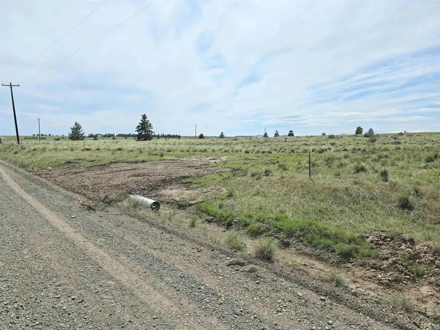 149 Middle Rd, Bickleton, WA 99322 - Image #2