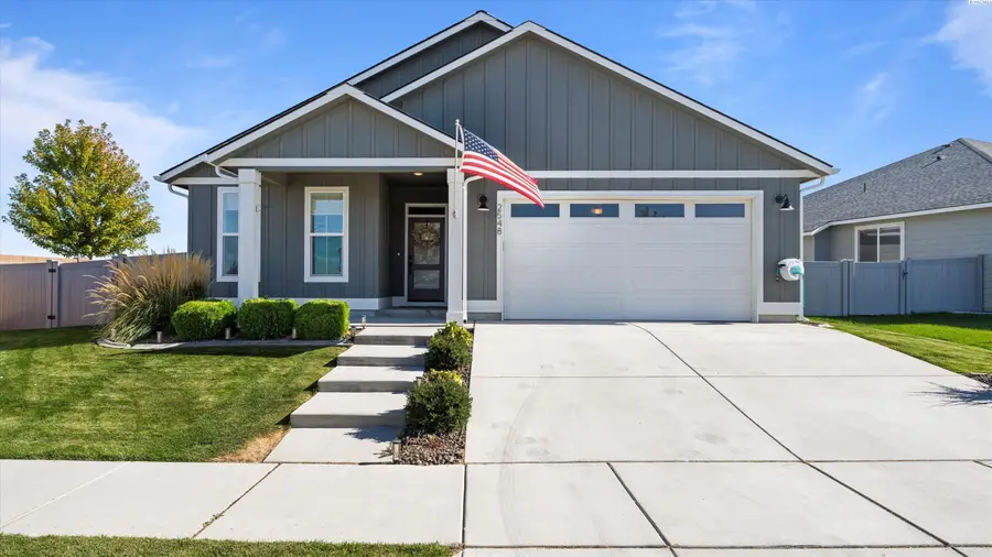 2548 Clark Ridge Dr, Richland, WA 99352 - Image #2