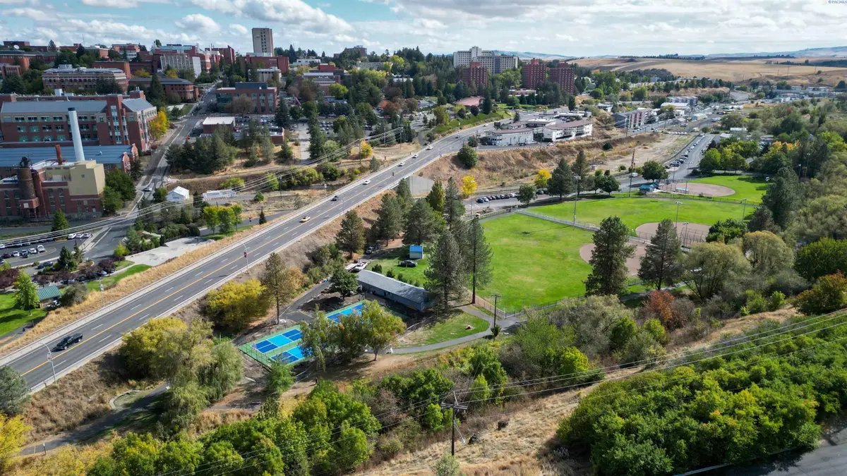 200 SE Dilke, Pullman, WA 99163 - Image #1