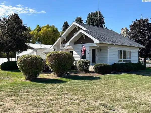 3 W State St., St. John, WA 99171