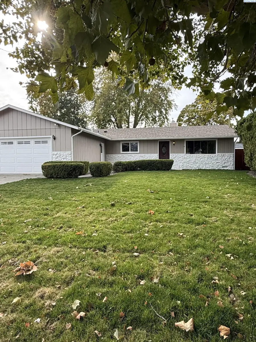 8303 W Deschutes Ave, Kennewick, WA 99336-9998 - Image #3