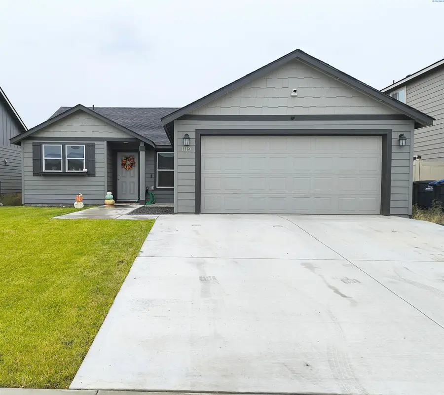 1119 W Aspen Rd, Moses Lake, WA 98837 - Image #2