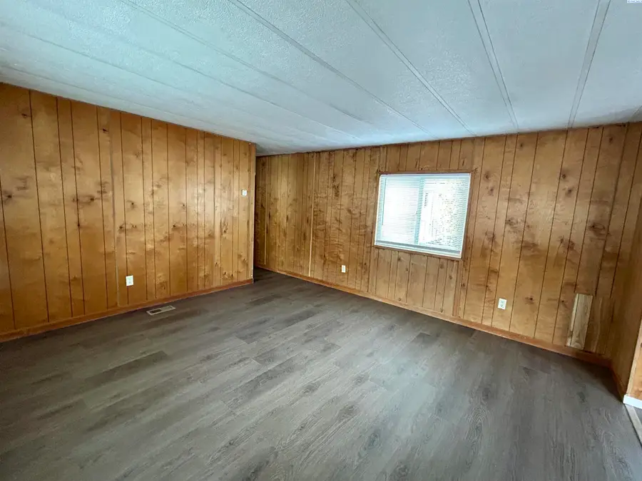 1165 S Grand Ave #77 #77, Pullman, WA 99163-2066 - Image #2