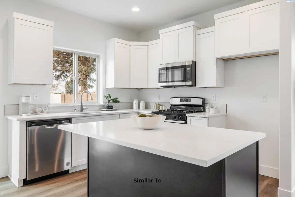 7536 Grapevine Ct, West Richland, WA 99353 - Image #1