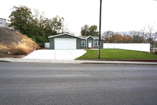 1511 Meade Ave., Prosser, WA 99350