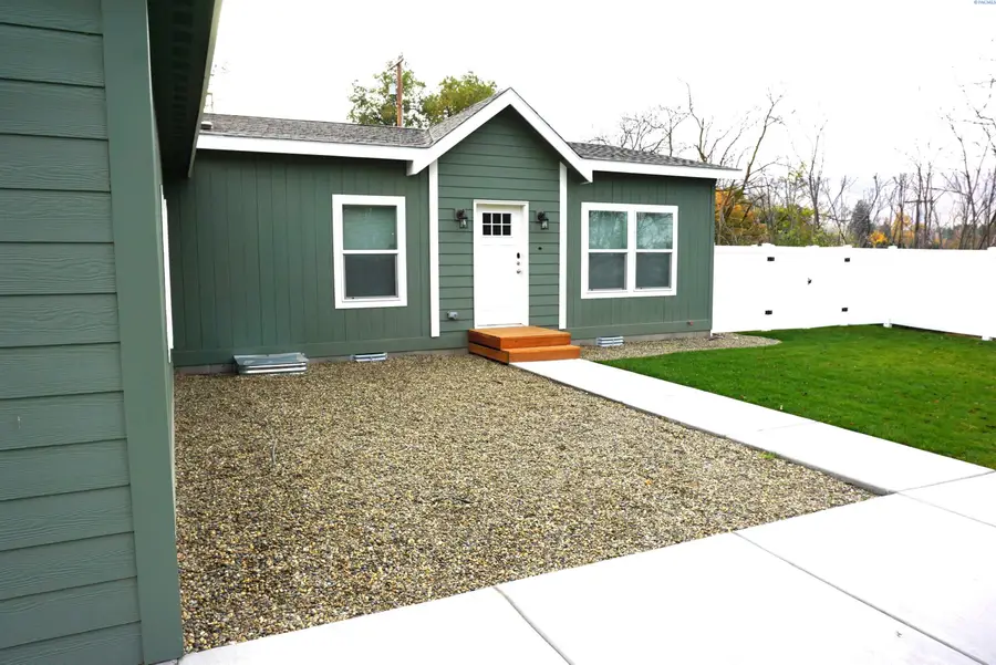 1511 Meade Ave., Prosser, WA 99350 - Image #3