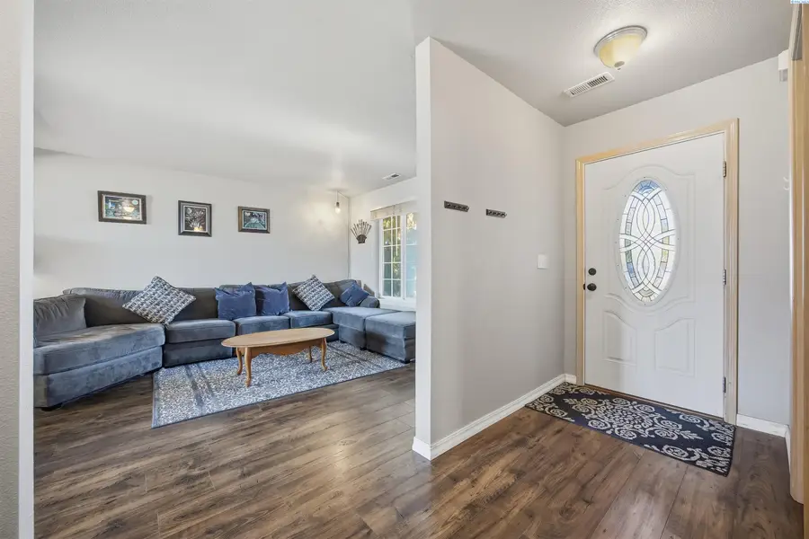 5105 Holly Way, West Richland, WA 99353 - Image #3