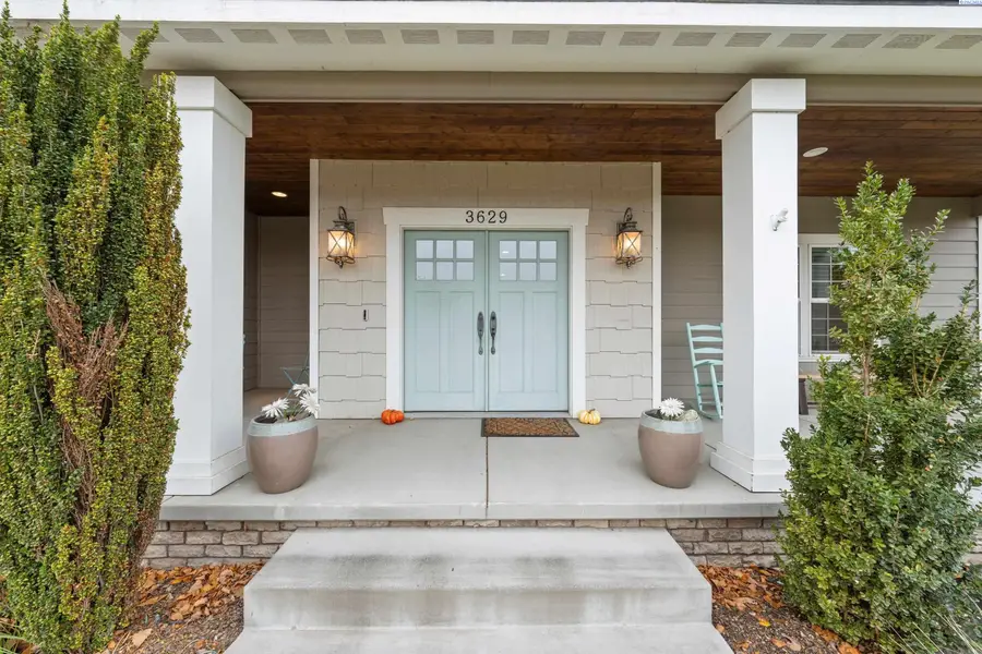 3629 Nottingham Dr, Richland, WA 99352 - Image #2