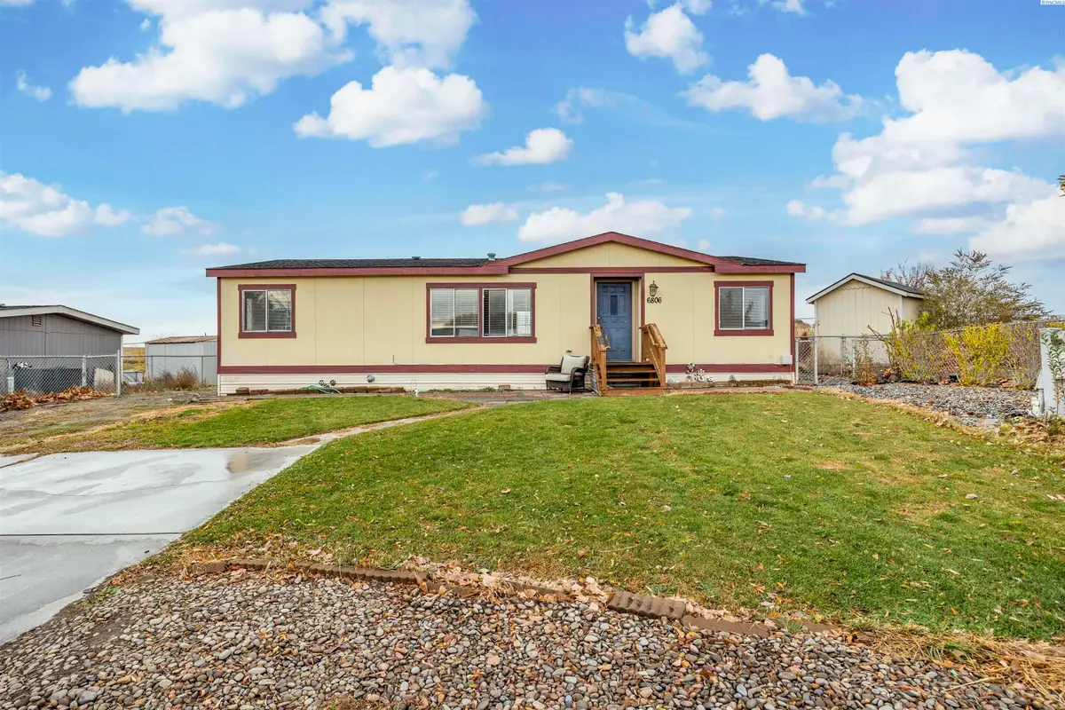 6806 James Street, West Richland, WA 99353 - Image #1
