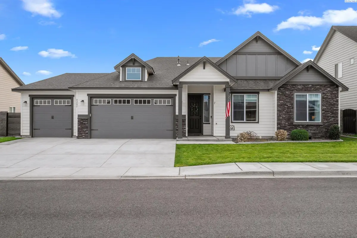 8205 Fernow St, West Richland, WA 99353 - Image #1