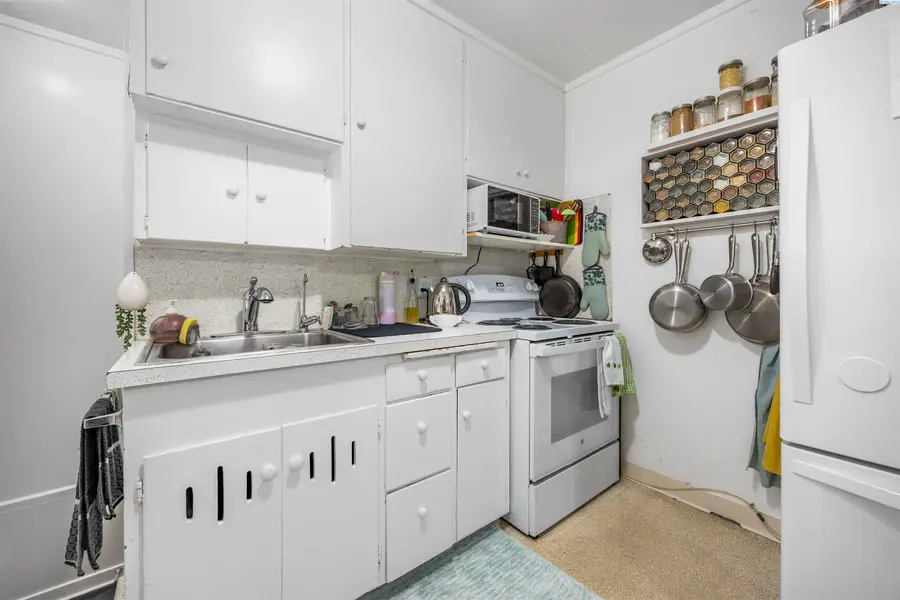 312/314 Bernard Ave, Richland, WA 99352 - Image #3