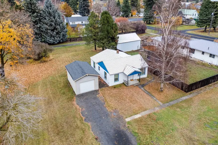 306 W Pearl St, Oakesdale, WA 99158 - Image #2
