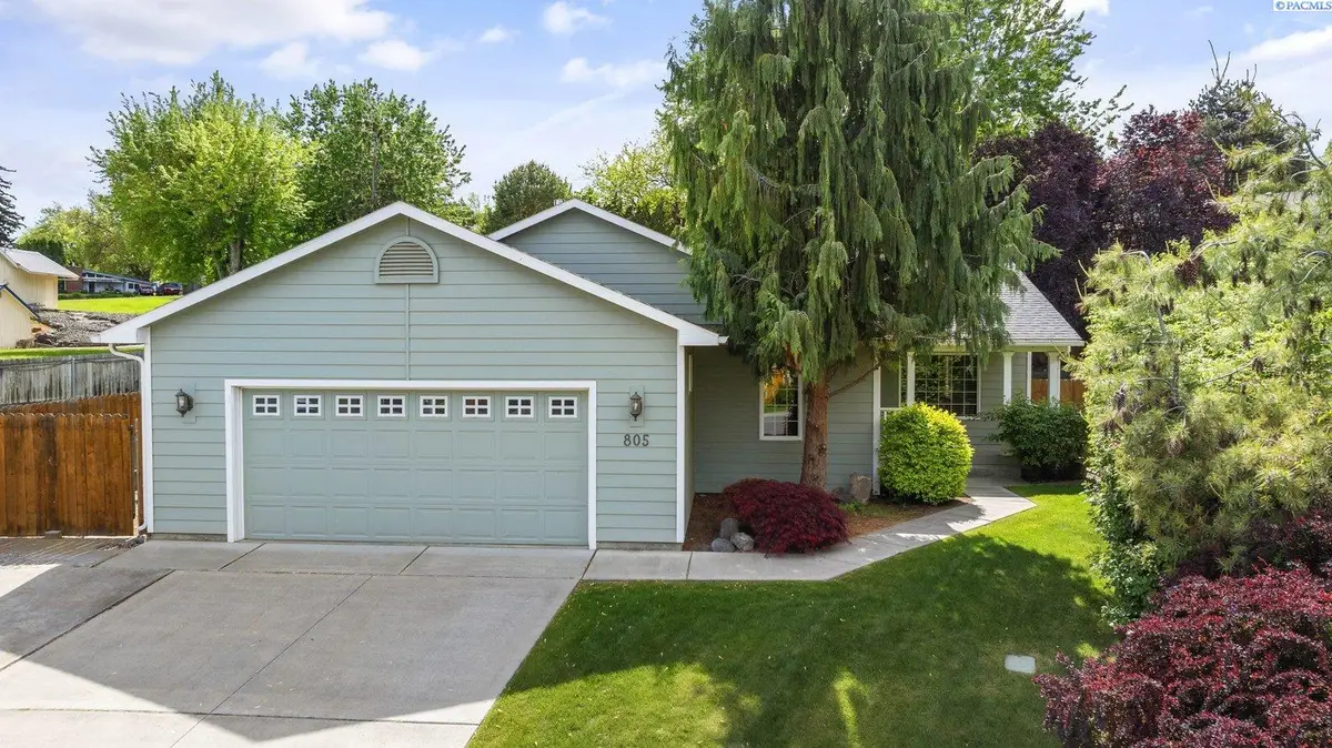 805 W 18th Court, Kennewick, WA 99337 - Image #1