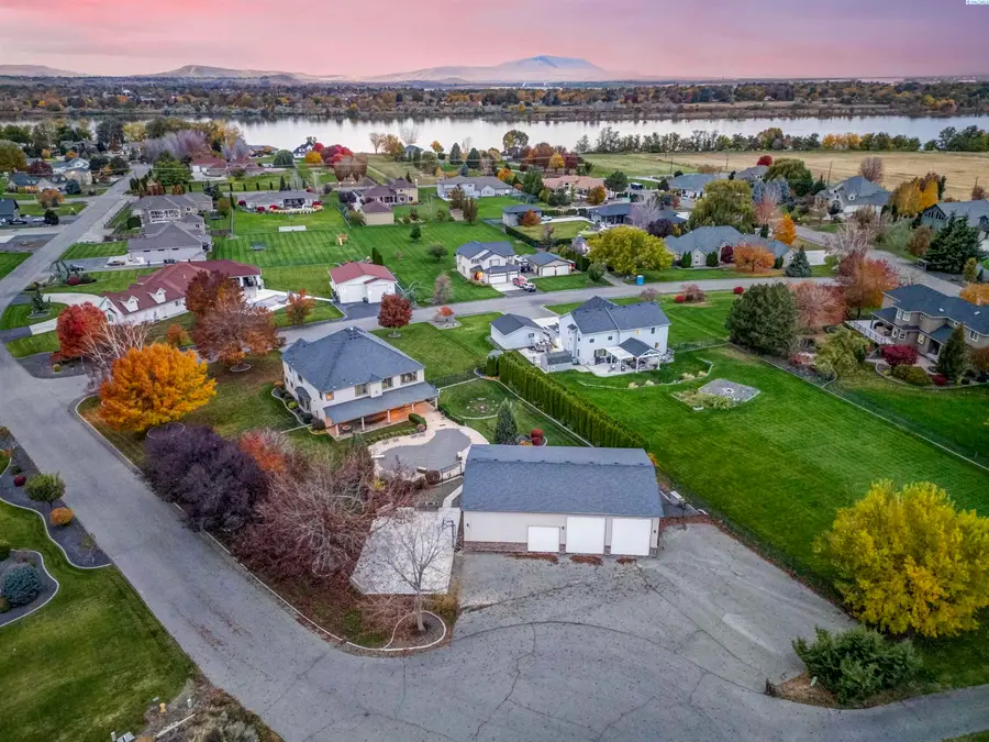 7515 Sandy Ridge Road, Pasco, WA 99301 - Image #2