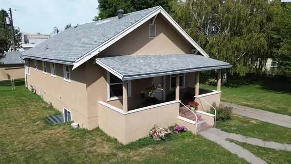 7 E Liberty St, St. John, WA 99171