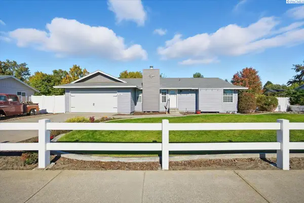 4305 Riverhill Dr, Pasco, WA 99301