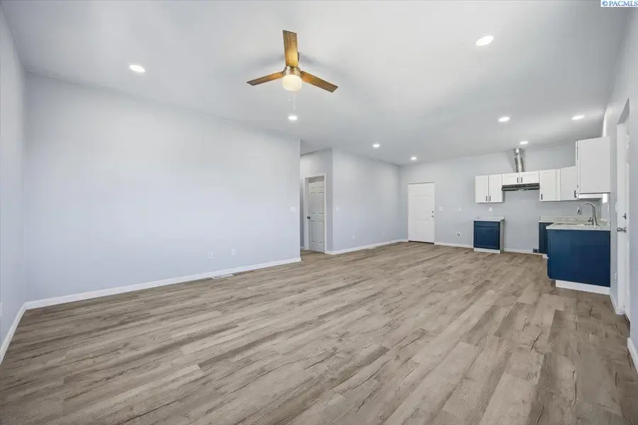 324 3rd Ave, Mabton, WA 98935 - Image #3