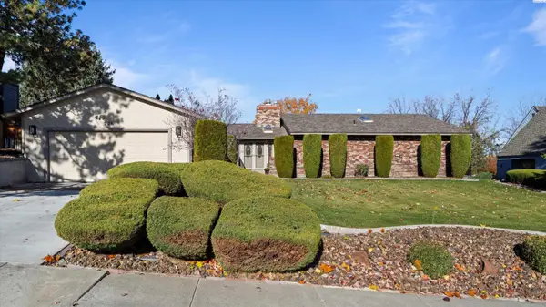 226 Pinetree Ln, Richland, WA 99352